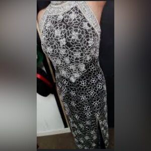 Adrianna Papell Elegent Black and Silver Floral Maxi Dress sz 8